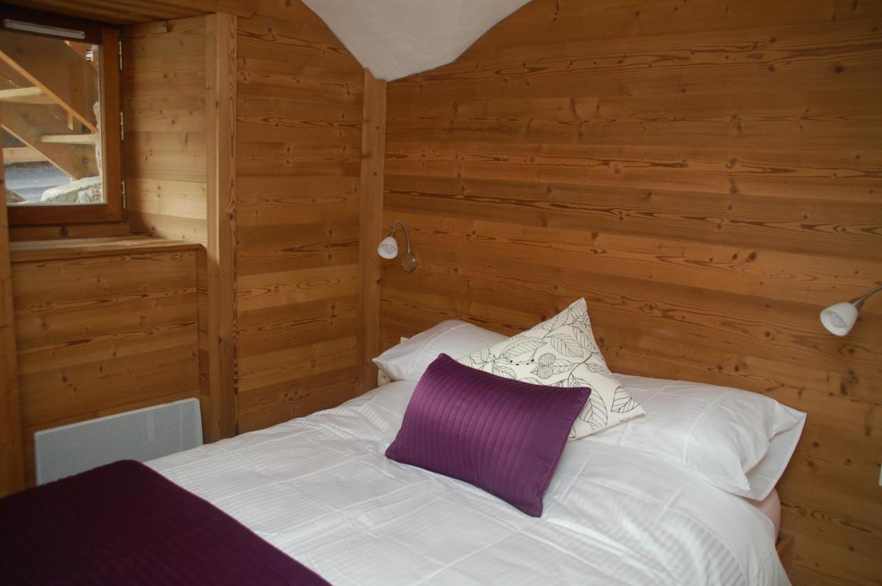 Two Bedroom Apartment La Voute, Chandon Near Meribel - Sleeps 4 Adults Or 2 Adults And 3 Children Les Allues Экстерьер фото